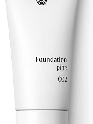 Hauschka Foundation 002 Pine